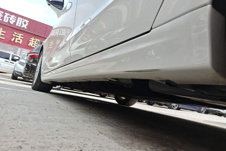 Used Ford Mondeo 2020 EcoBoost 200 Stylish Model Left Side Sill