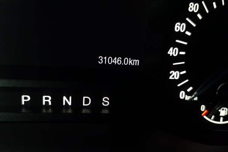 Used Ford Mondeo 2020 EcoBoost 180 Stylish Model Odometer Close Up