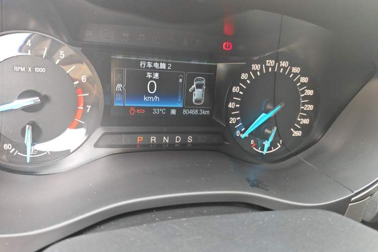 Used Ford Mondeo 2020 EcoBoost 180 Stylish Model Odometer Close Up