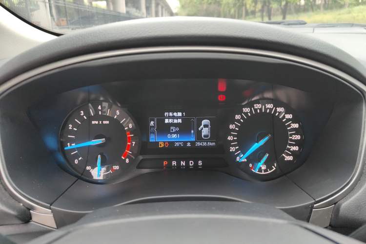 Used Ford Mondeo 2020 EcoBoost 180 Stylish Model Odometer Close Up
