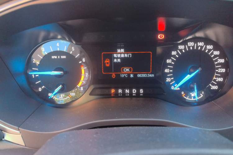 Used Ford Mondeo 2020 EcoBoost 180 Stylish Model Odometer Close Up
