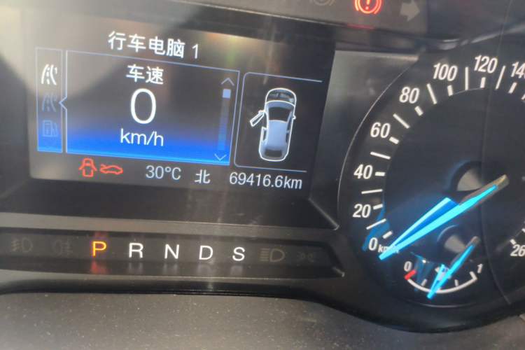 Used Ford Mondeo 2020 EcoBoost 180 Stylish Model Odometer Close Up