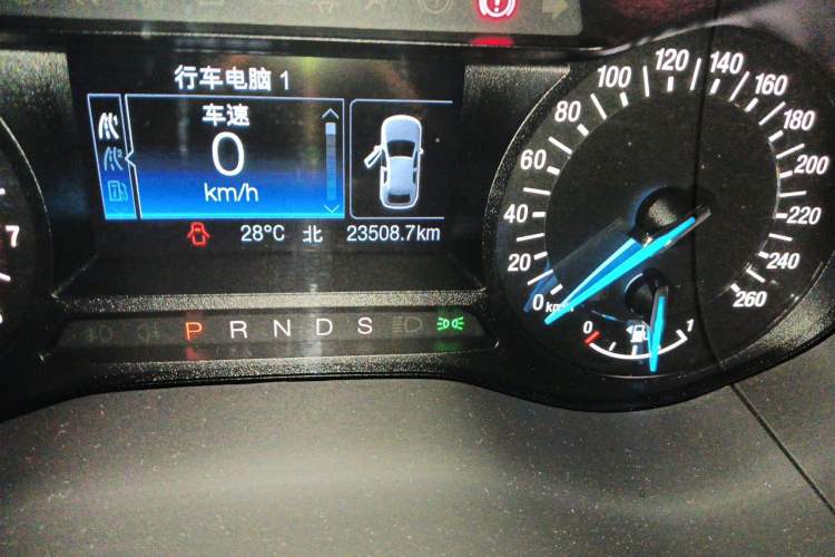 Used Ford Mondeo 2020 EcoBoost 180 Stylish Model Odometer Close Up