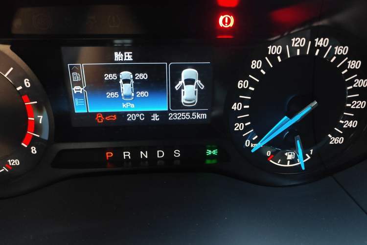 Used Ford Mondeo 2020 EcoBoost 180 Stylish Model Odometer Close Up