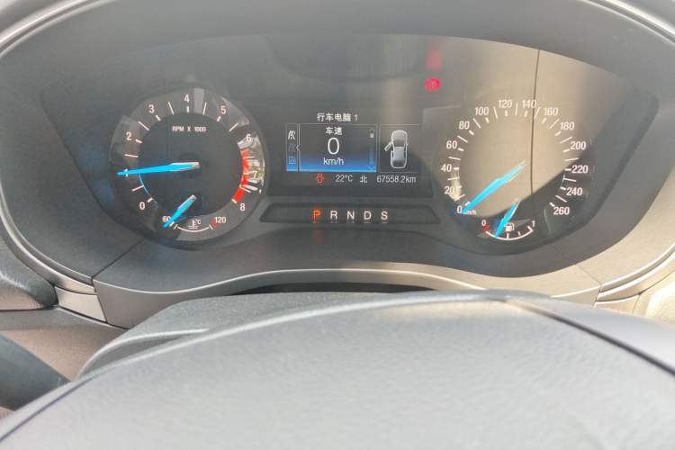 Used Ford Mondeo 2020 EcoBoost 180 Stylish Model Odometer Close Up