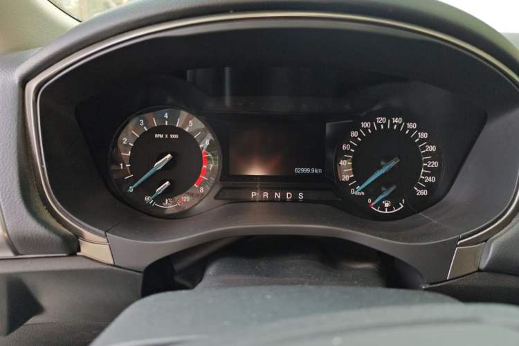 Used Ford Mondeo 2020 EcoBoost 180 Stylish Model Odometer Close Up