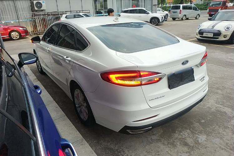 Used Ford Mondeo 2020 EcoBoost 180 Stylish Model Rear Left 45 Deg