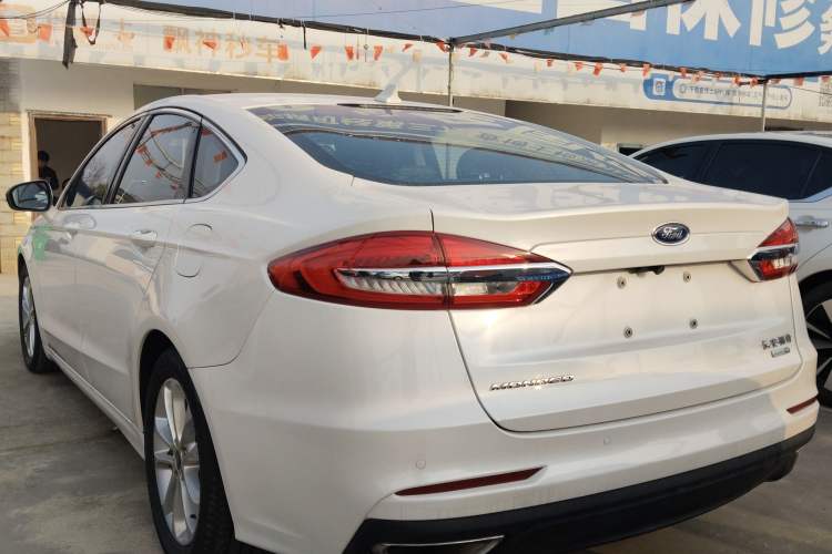 Used Ford Mondeo 2020 EcoBoost 180 Stylish Model Rear Left 45 Deg