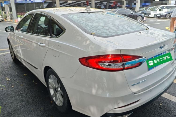 Used Ford Mondeo 2020 EcoBoost 180 Stylish Model Rear Left 45 Deg