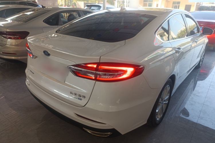 Used Ford Mondeo 2020 EcoBoost 180 Stylish Model Rear Right 45 Deg