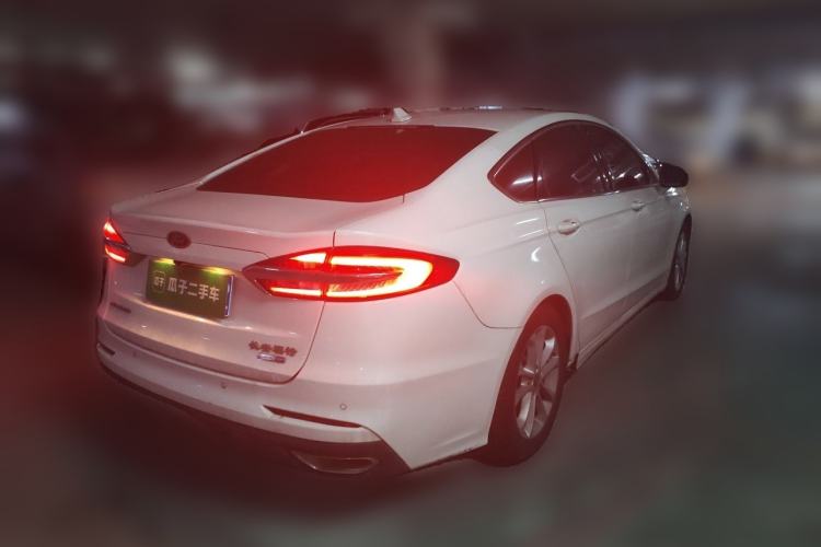 Used Ford Mondeo 2020 EcoBoost 200 Stylish Model Rear Right 45 Deg