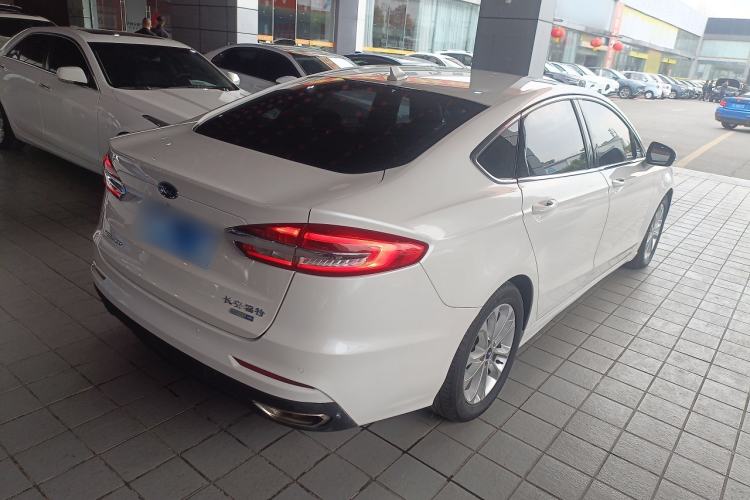 Used Ford Mondeo 2020 EcoBoost 180 Stylish Model Rear Right 45 Deg