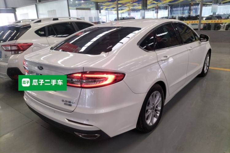 Used Ford Mondeo 2020 EcoBoost 200 Stylish Model Rear Right 45 Deg
