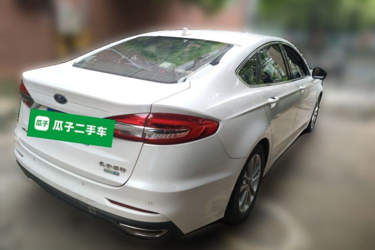 Used Ford Mondeo 2020 EcoBoost 180 Stylish Model Rear Right 45 Deg