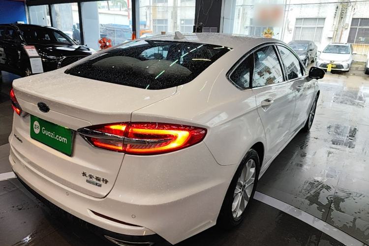 Used Ford Mondeo 2020 EcoBoost 180 Stylish Model Rear Right 45 Deg