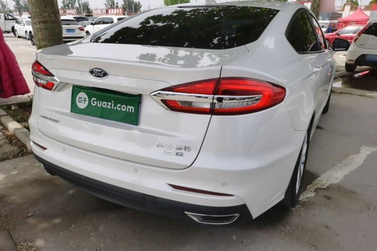 Used Ford Mondeo 2020 EcoBoost 180 Stylish Model Rear Right 45 Deg