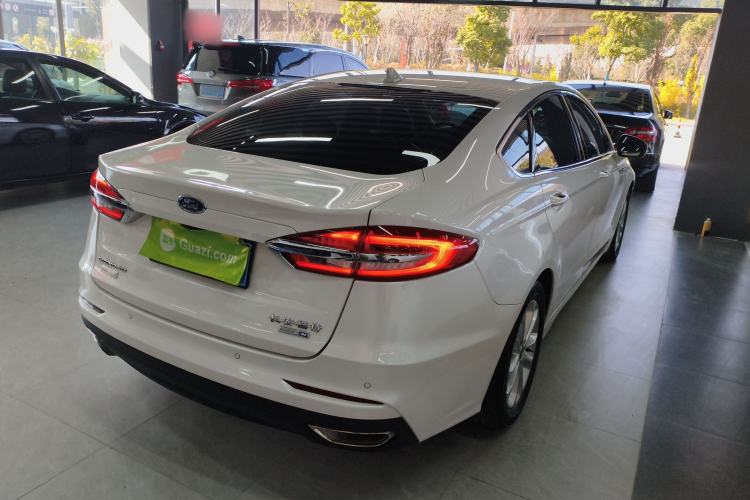 Used Ford Mondeo 2020 EcoBoost 180 Stylish Model Rear Right 45 Deg