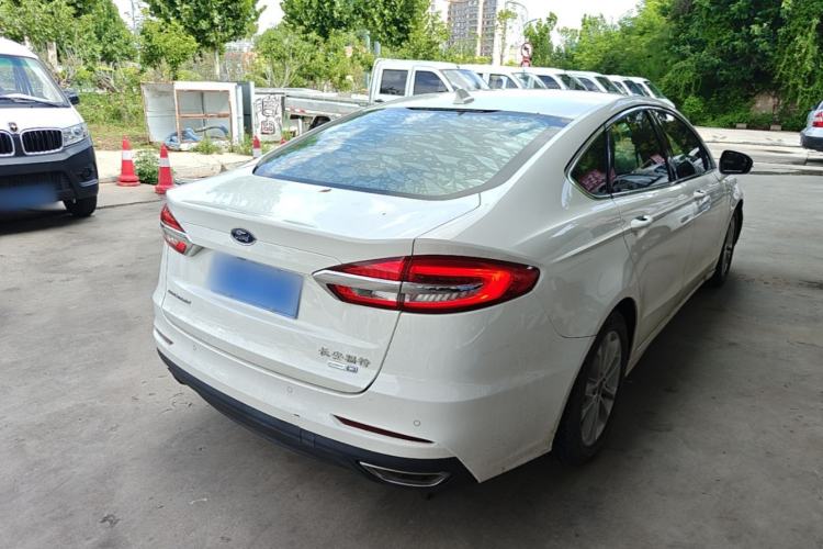 Used Ford Mondeo 2020 EcoBoost 180 Stylish Model Rear Right 45 Deg