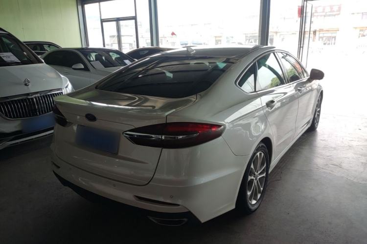 Used Ford Mondeo 2020 EcoBoost 180 Stylish Model Rear Right 45 Deg