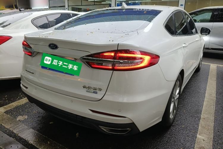 Used Ford Mondeo 2020 EcoBoost 180 Stylish Model Rear Right 45 Deg
