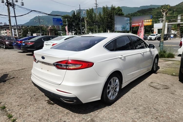Used Ford Mondeo 2020 EcoBoost 180 Stylish Model Rear Right 45 Deg