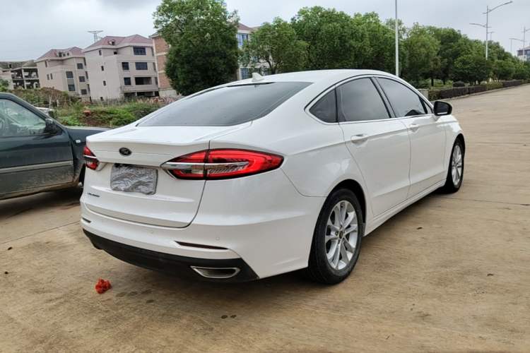 Used Ford Mondeo 2020 EcoBoost 180 Stylish Model Rear Right 45 Deg