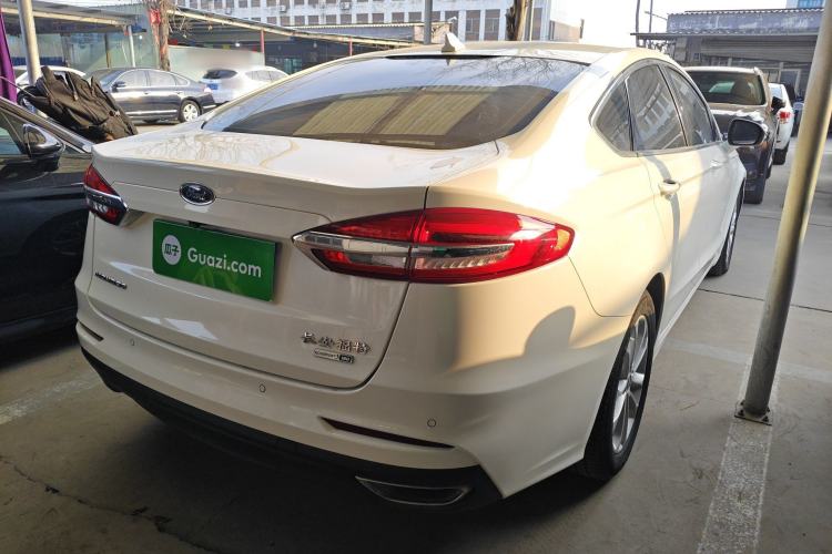 Used Ford Mondeo 2020 EcoBoost 180 Stylish Model Rear Right 45 Deg