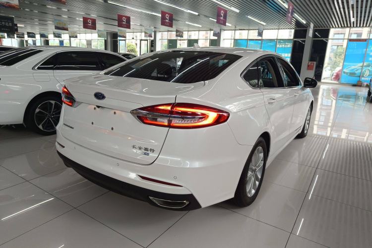 Used Ford Mondeo 2020 EcoBoost 180 Stylish Model Rear Right 45 Deg