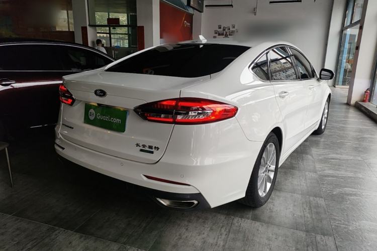 Used Ford Mondeo 2020 EcoBoost 180 Stylish Model Rear Right 45 Deg