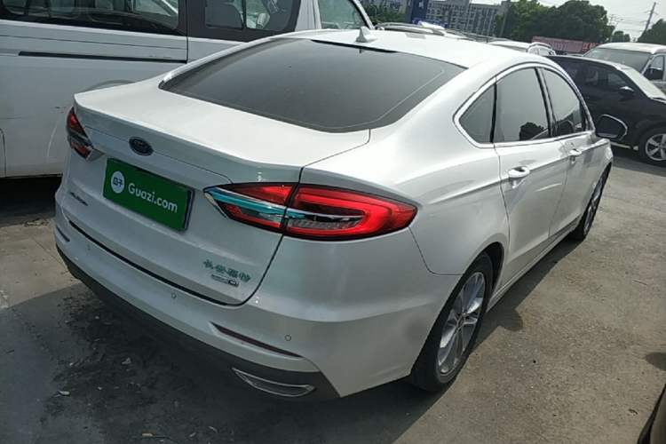 Used Ford Mondeo 2020 EcoBoost 180 Stylish Model Rear Right 45 Deg