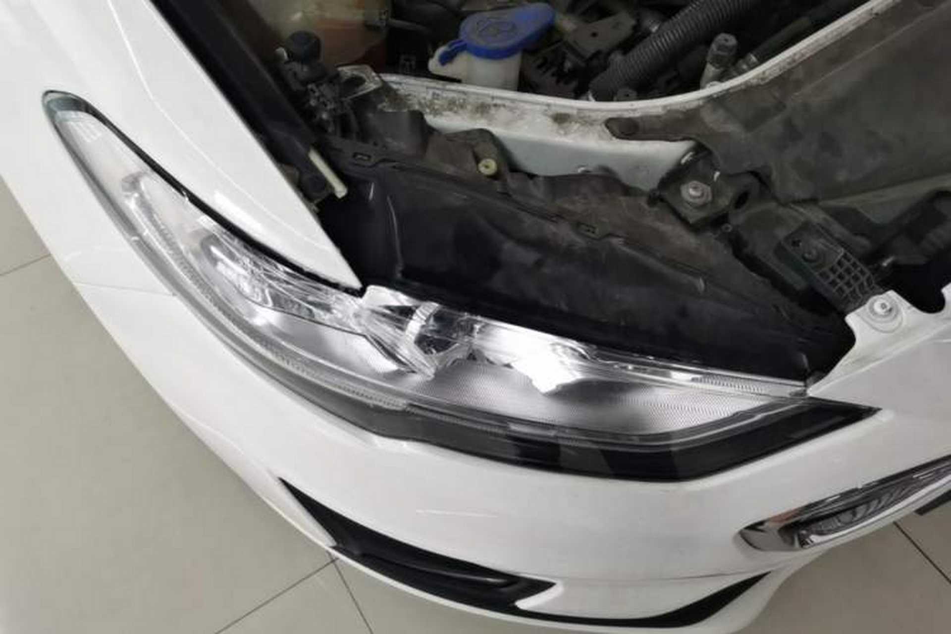 Used Ford Mondeo 2020 EcoBoost 180 Stylish Model Right Front Headlight