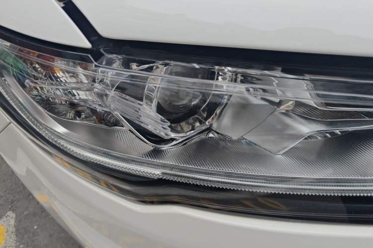 Used Ford Mondeo 2020 EcoBoost 180 Stylish Model Right Front Headlight