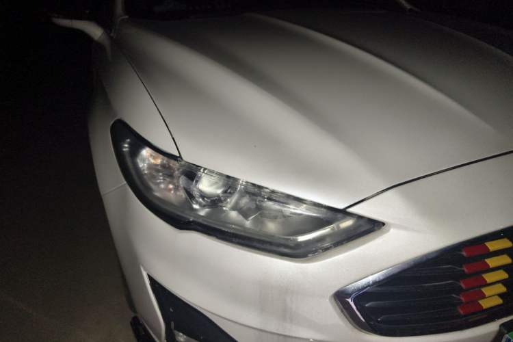 Used Ford Mondeo 2020 EcoBoost 200 Stylish Model Right Front Headlight