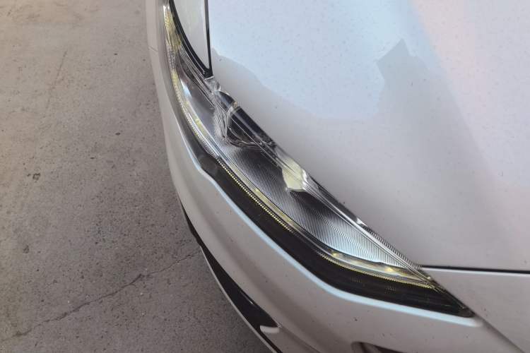 Used Ford Mondeo 2020 EcoBoost 180 Stylish Model Right Front Headlight