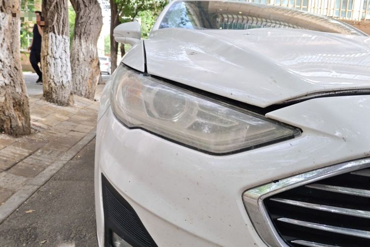 Used Ford Mondeo 2020 EcoBoost 200 Stylish Model Right Front Headlight