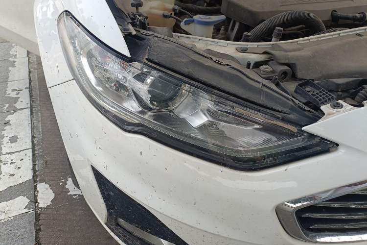 Used Ford Mondeo 2020 EcoBoost 200 Stylish Model Right Front Headlight