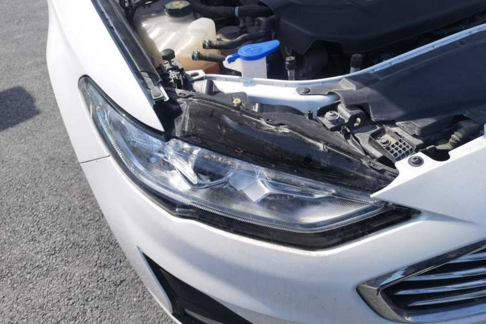 Used Ford Mondeo 2020 EcoBoost 200 Stylish Model Right Front Headlight