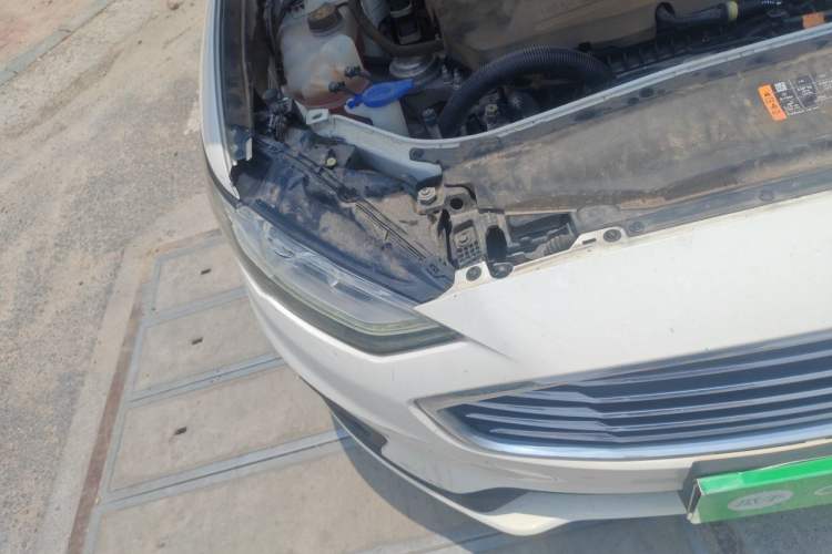 Used Ford Mondeo 2020 EcoBoost 180 Stylish Model Right Front Headlight