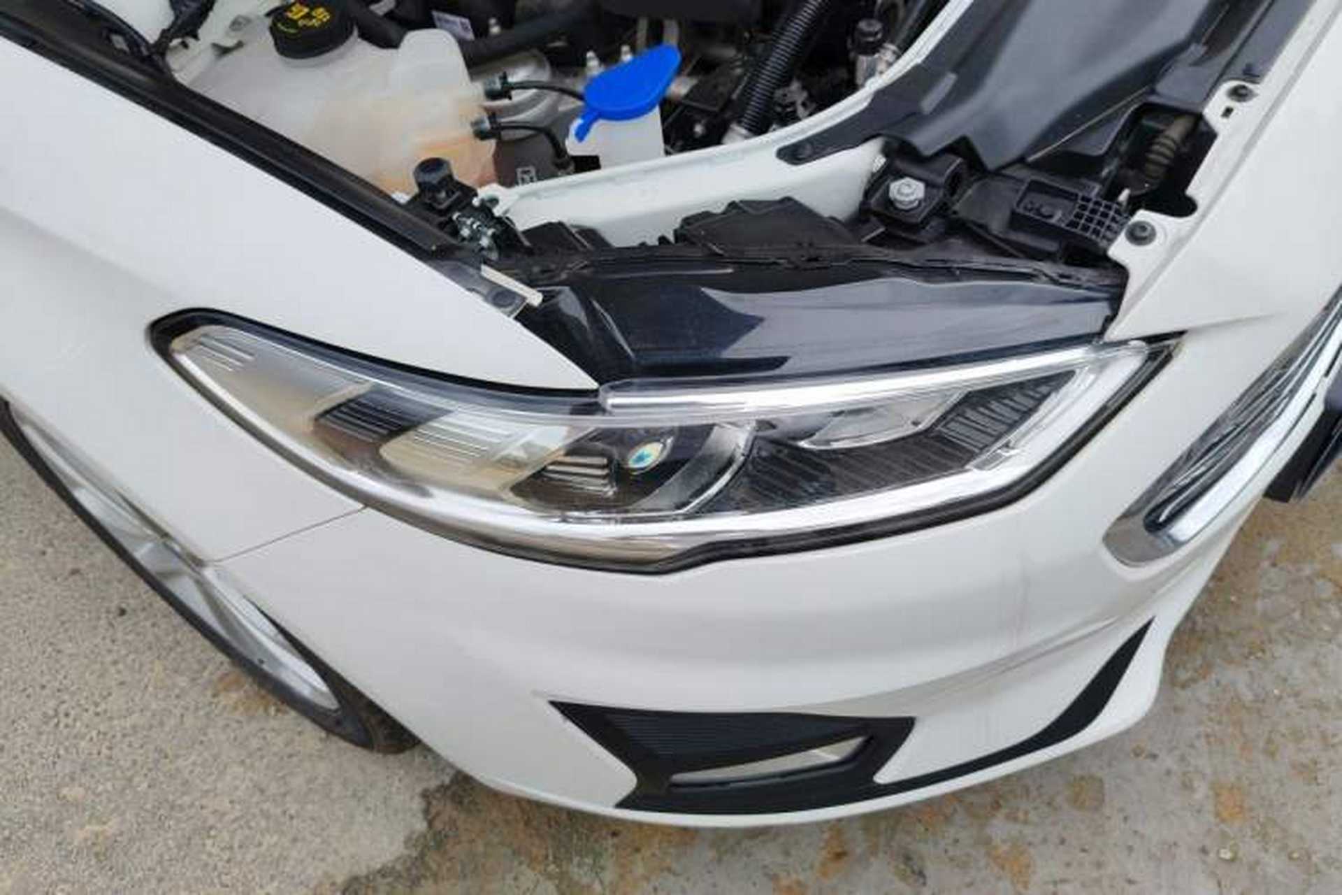 Used Ford Mondeo 2020 EcoBoost 180 Stylish Model Right Front Headlight