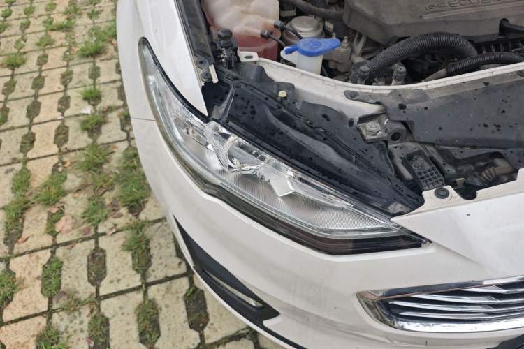 Used Ford Mondeo 2020 EcoBoost 180 Stylish Model Right Front Headlight