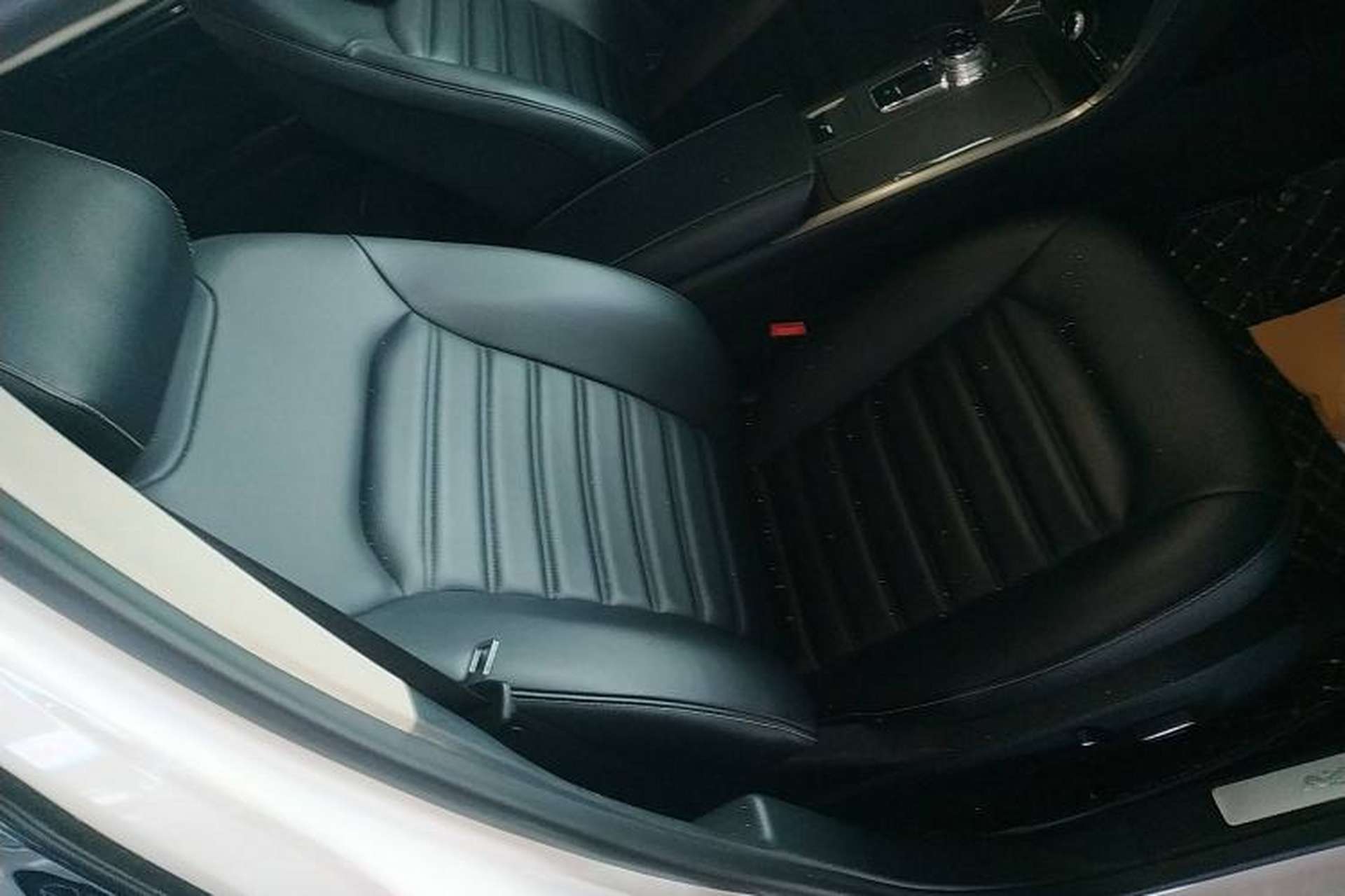 Used Ford Mondeo 2020 EcoBoost 180 Stylish Model Right Front Seat