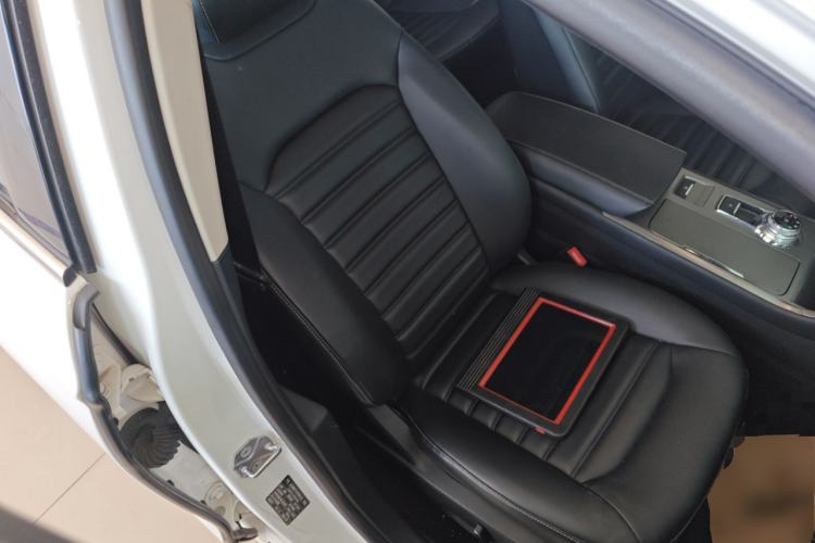 Used Ford Mondeo 2020 EcoBoost 180 Stylish Model Right Front Seat