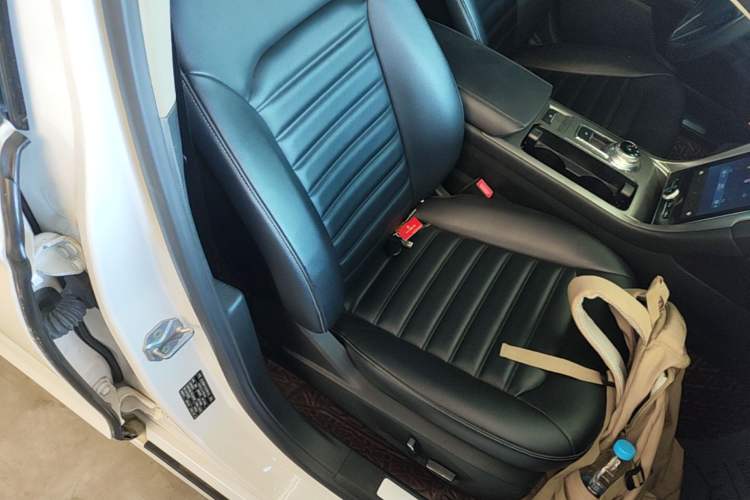 Used Ford Mondeo 2020 EcoBoost 180 Stylish Model Right Front Seat