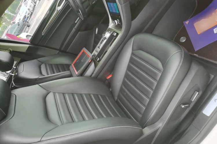 Used Ford Mondeo 2020 EcoBoost 180 Stylish Model Right Front Seat