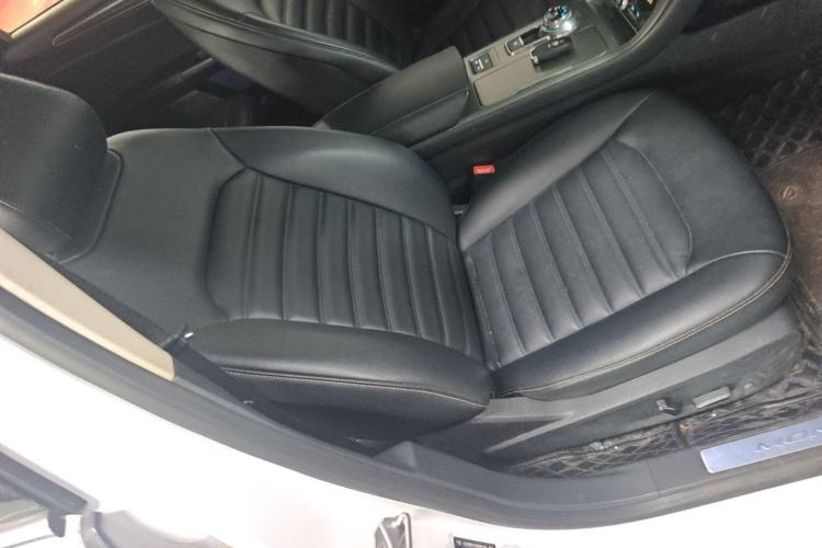 Used Ford Mondeo 2020 EcoBoost 200 Luxury Model Right Front Seat