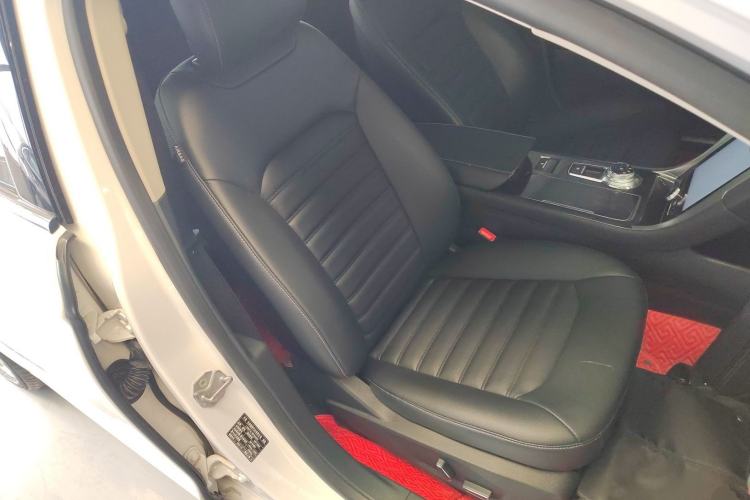 Used Ford Mondeo 2020 EcoBoost 180 Stylish Model Right Front Seat