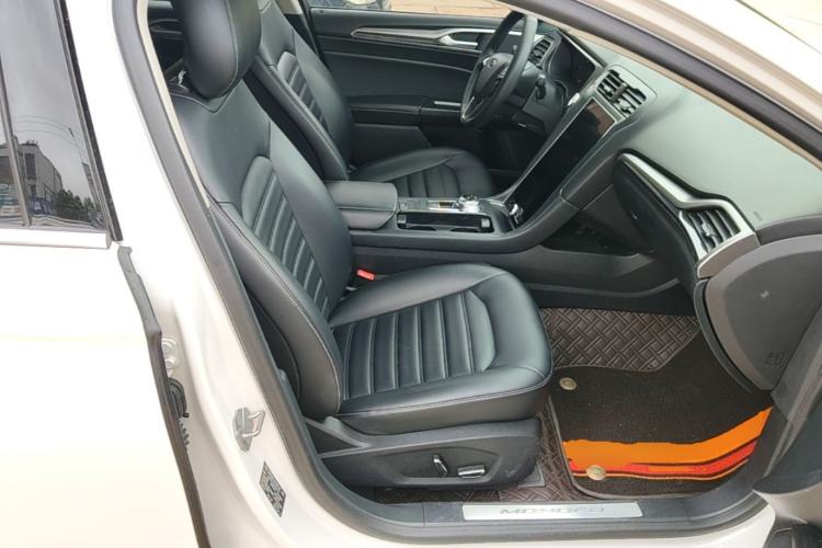 Used Ford Mondeo 2020 EcoBoost 180 Stylish Model Right Front Seat