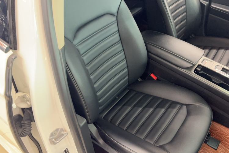 Used Ford Mondeo 2020 EcoBoost 180 Stylish Model Right Front Seat
