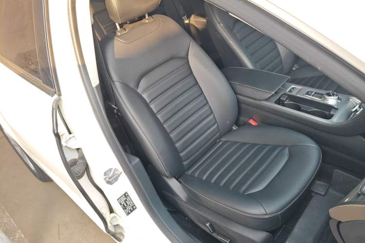 Used Ford Mondeo 2020 EcoBoost 180 Stylish Model Right Front Seat