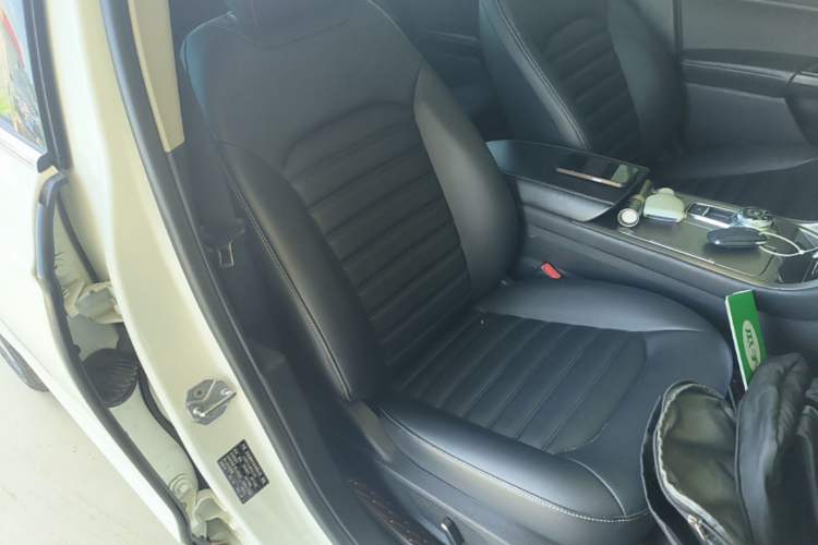 Used Ford Mondeo 2020 EcoBoost 180 Stylish Model Right Front Seat